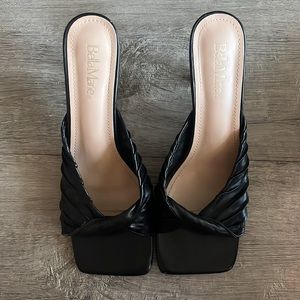 Square Toe Slide Heals